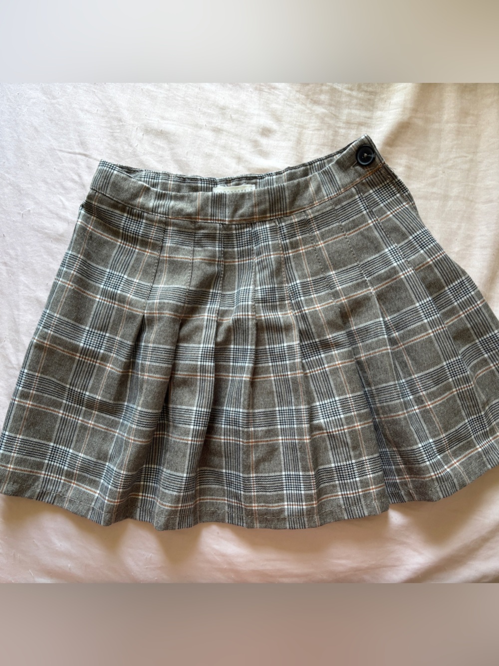 Aeropostale Gray Plaid Pleated Mini Skirt with Button